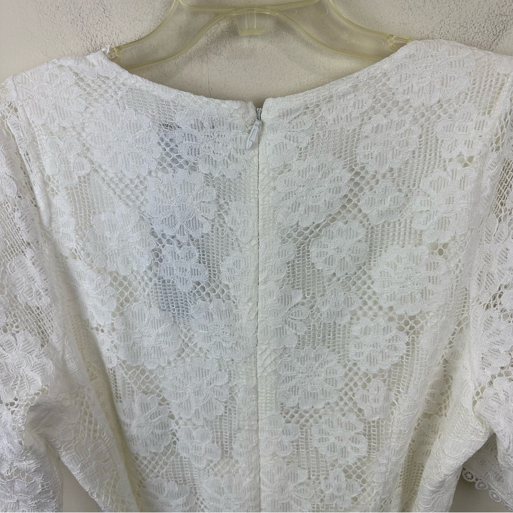 CITY CHIC Garden Kisses Dress in ivory - Picture 8 of 9